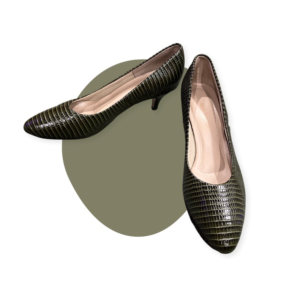 Hush Puppies faux snakeskin kitten heel pumps